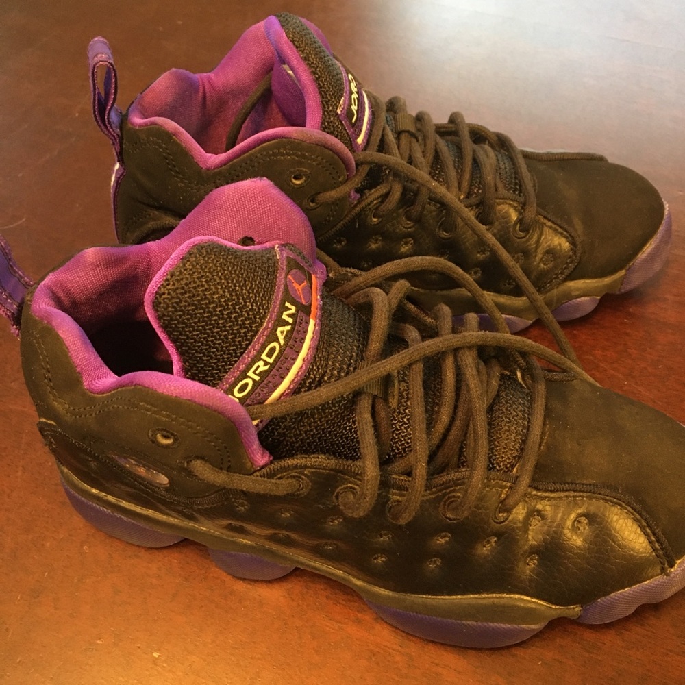 Jordan’s youth sz 3.5 - black , purple - good shape over all .